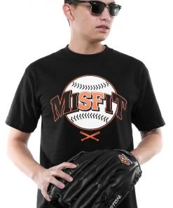 Adapt Clothing Adapt - Misfit Classic Men's Tee, Black