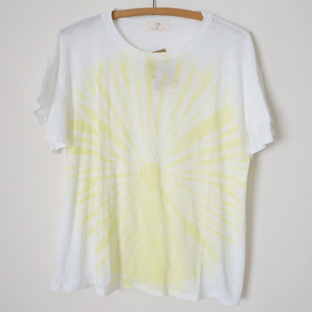 Trends Sunny Daze Tie Dye Flutter Sleeve Women's Top, White 1 Trends Sunny Daze Tie Dye Flutter Sleeve Women's Top, White